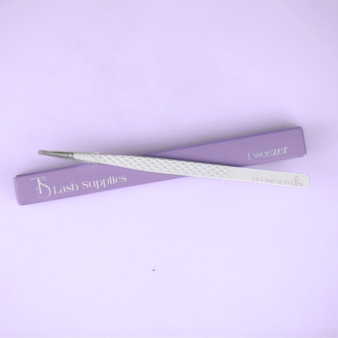 The Anastasia Tweezers